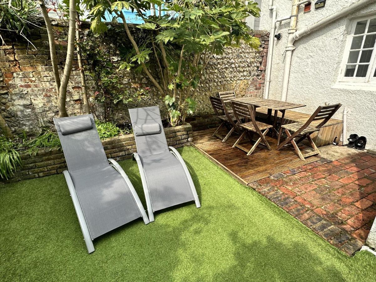 Amazing Apartment, Private Garden, Off Street Parking 브라이턴 외부 사진
